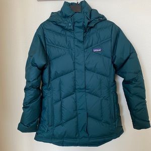 Women’s Patagonia Down With It Ski Jacket (Green - Medium) brand new w/tags